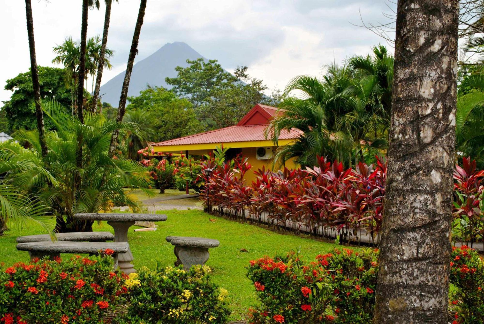 Hotel Arenal Country Inn La Fortuna Exterior foto