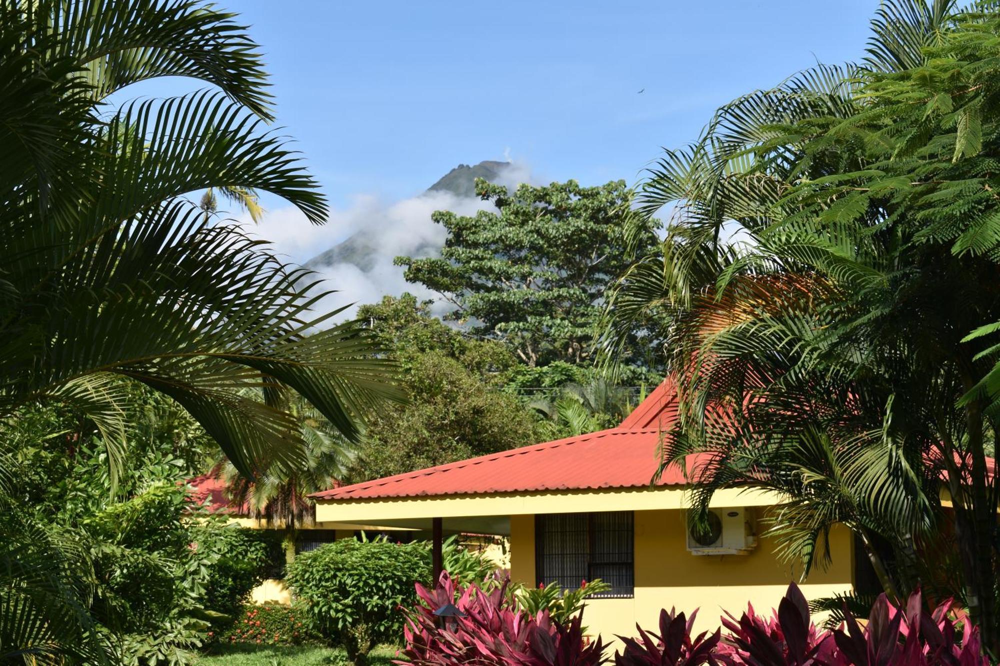 Hotel Arenal Country Inn La Fortuna Exterior foto